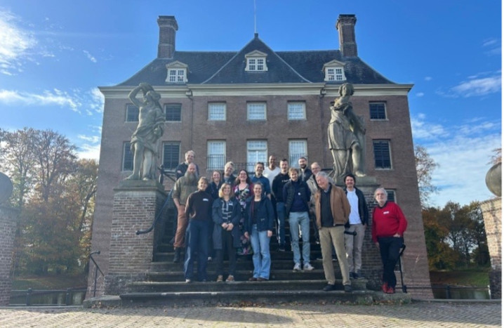 Groepsfoto cursus Binnenklimaat in de praktijk bij kasteel Amerongen